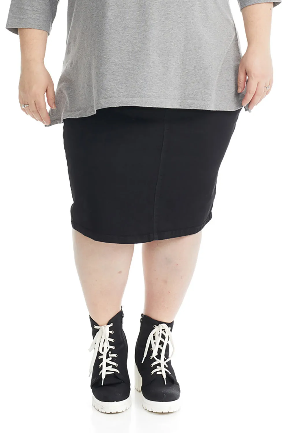 Black Denim Pencil Skirt for Women 'Brooklyn'