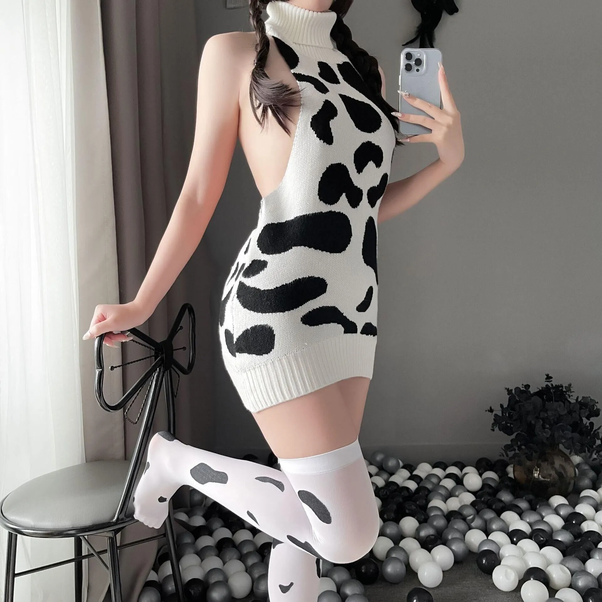 Cow Virgin Killer Turtleneck Sweater