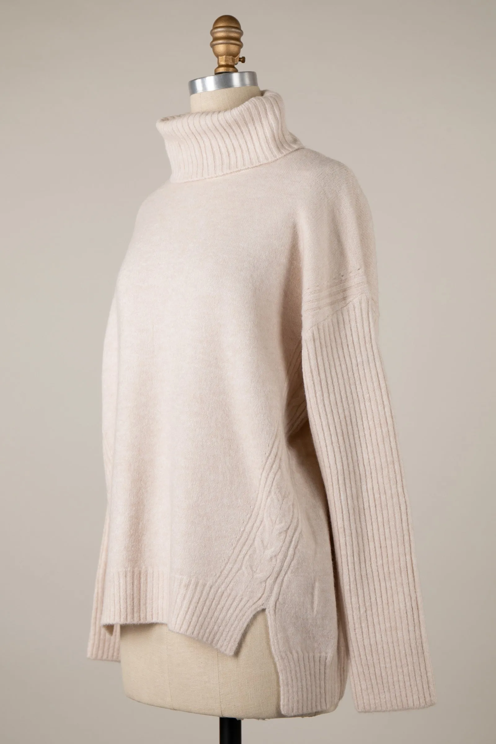 Ribbed Knit Pattern Soft Turtleneck Sweater Top